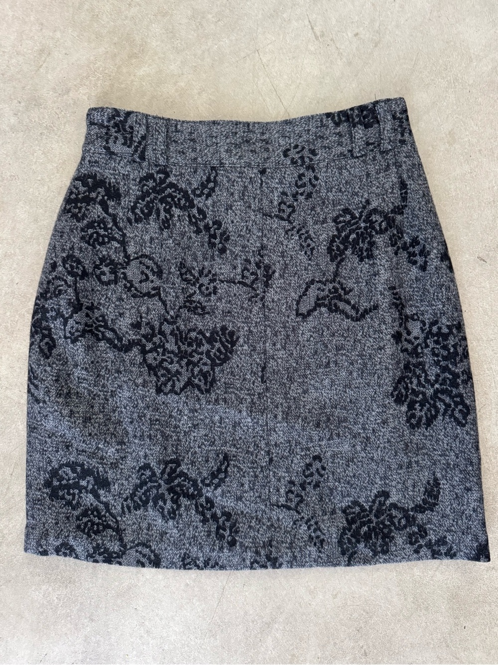 Classic Gray Wool Floral Jacquard Skirt - Women's